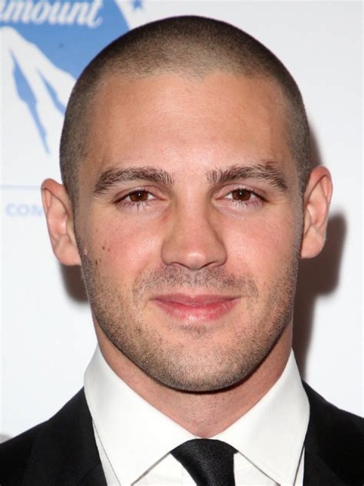 Steven R. McQueen Biography - Facts, Childhood, Family Life & Achievements