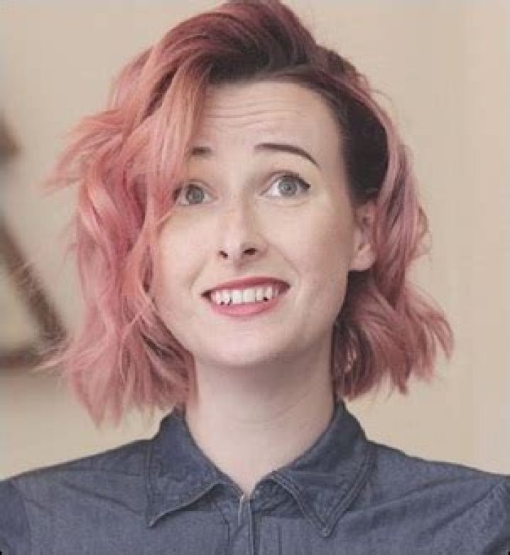 Tessa Violet Height Weight Shoe Size Measurements Family Ethnicity