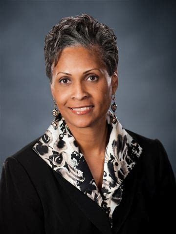 Dr. Theresa Robinson, MD – Houston, TX