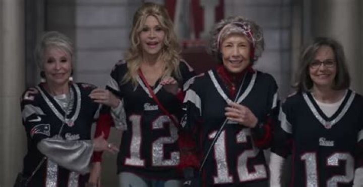 Tom Brady has Jane Fonda, Lily Tomlin on his team in ’80 for Brady’ trailer