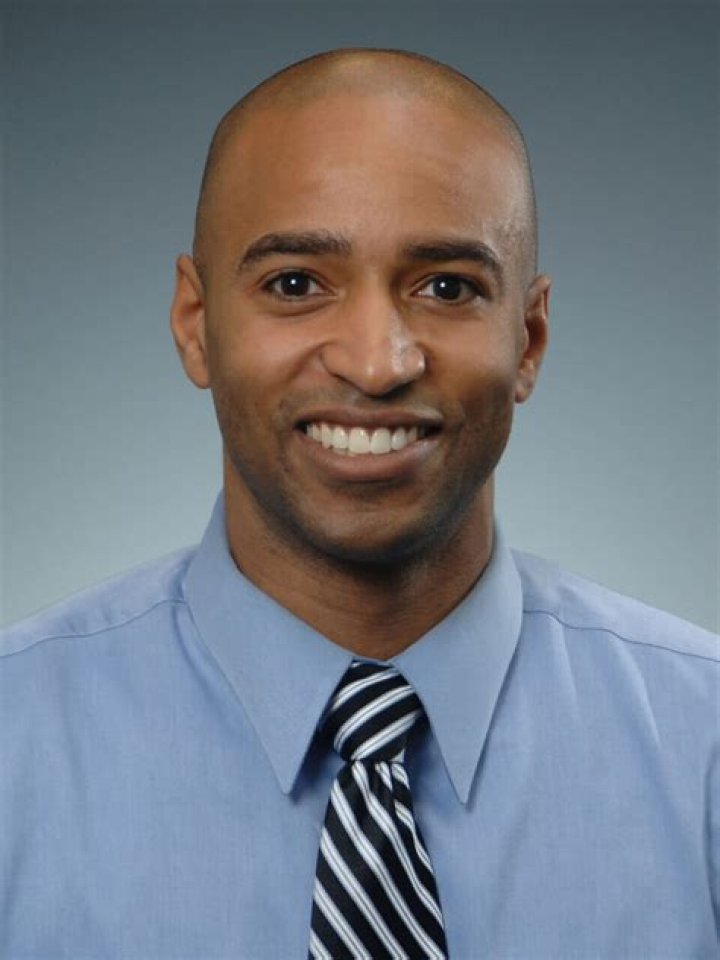 Dr. Ty Brown, MD – Covington, KY