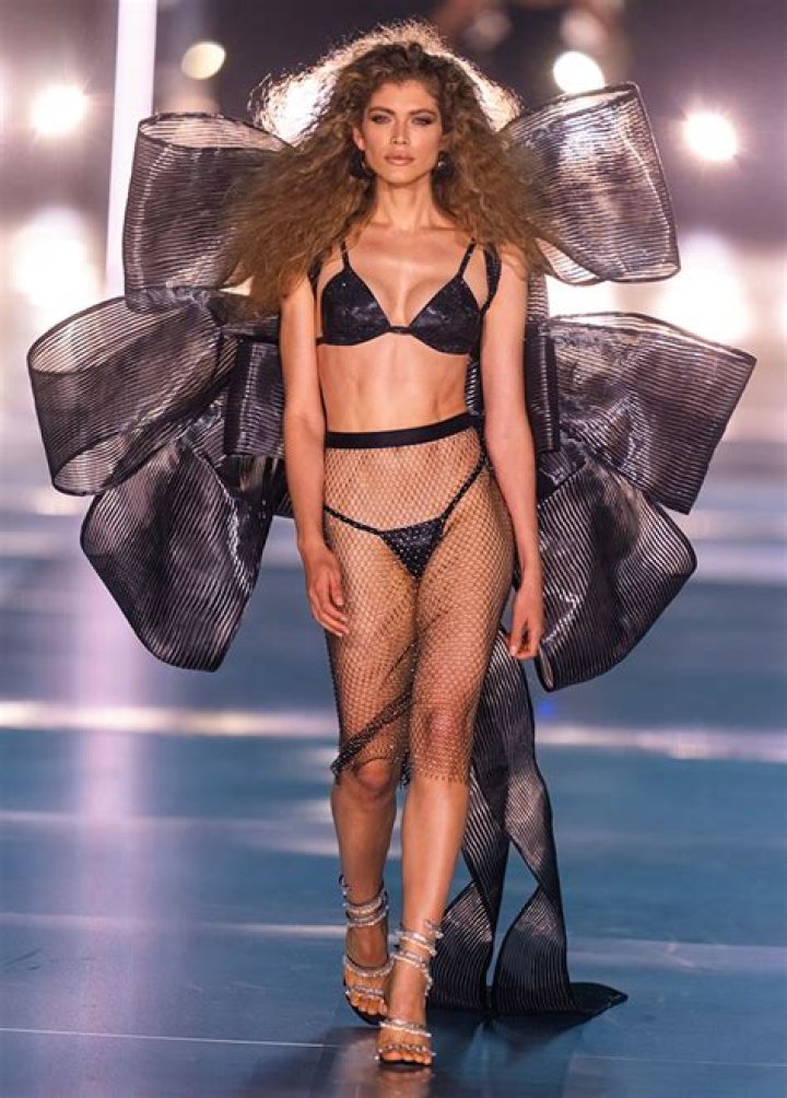 Valentina Sampaio Becomes Victoria’s Secret’s Very First Transgender Model After The Brand’s Controversial Comments On Inclusivity
