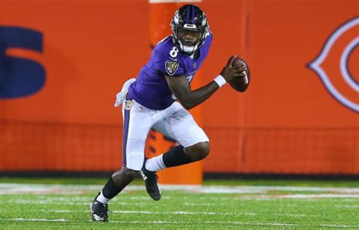 Where did Lamar Jackson go to college? Did Lamar Jackson play college football?