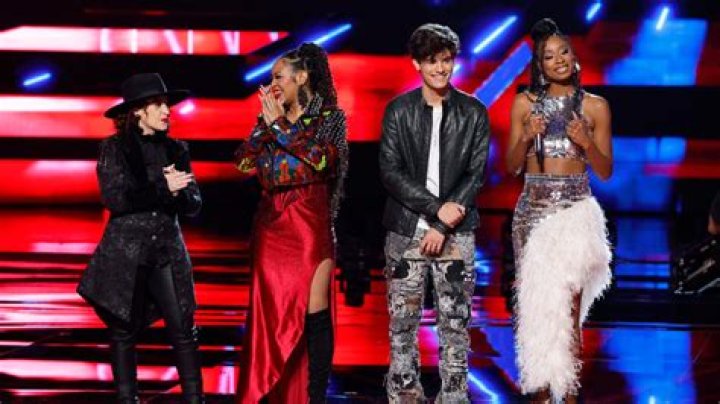 Which contestant earned the Instant Save on the season 24 live shows of ‘The Voice?’