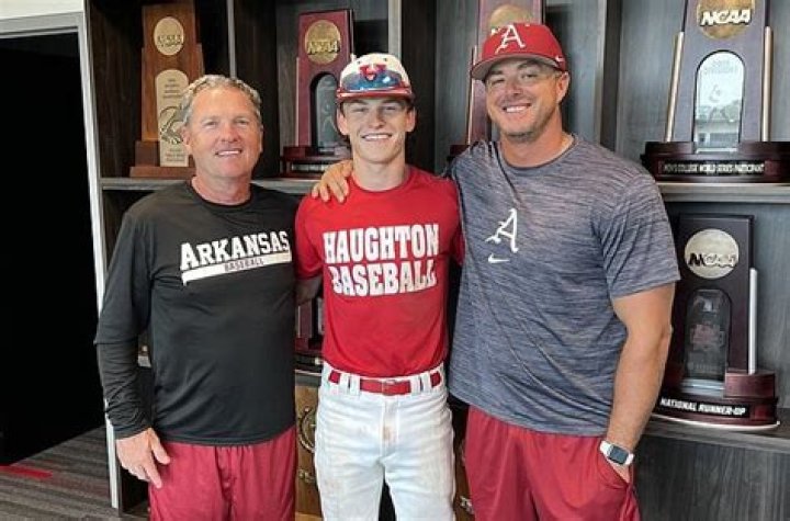 Who Are Peyton Stovall Parents Matt And Leslie? Meet The Arkansas Baseball Players Family
