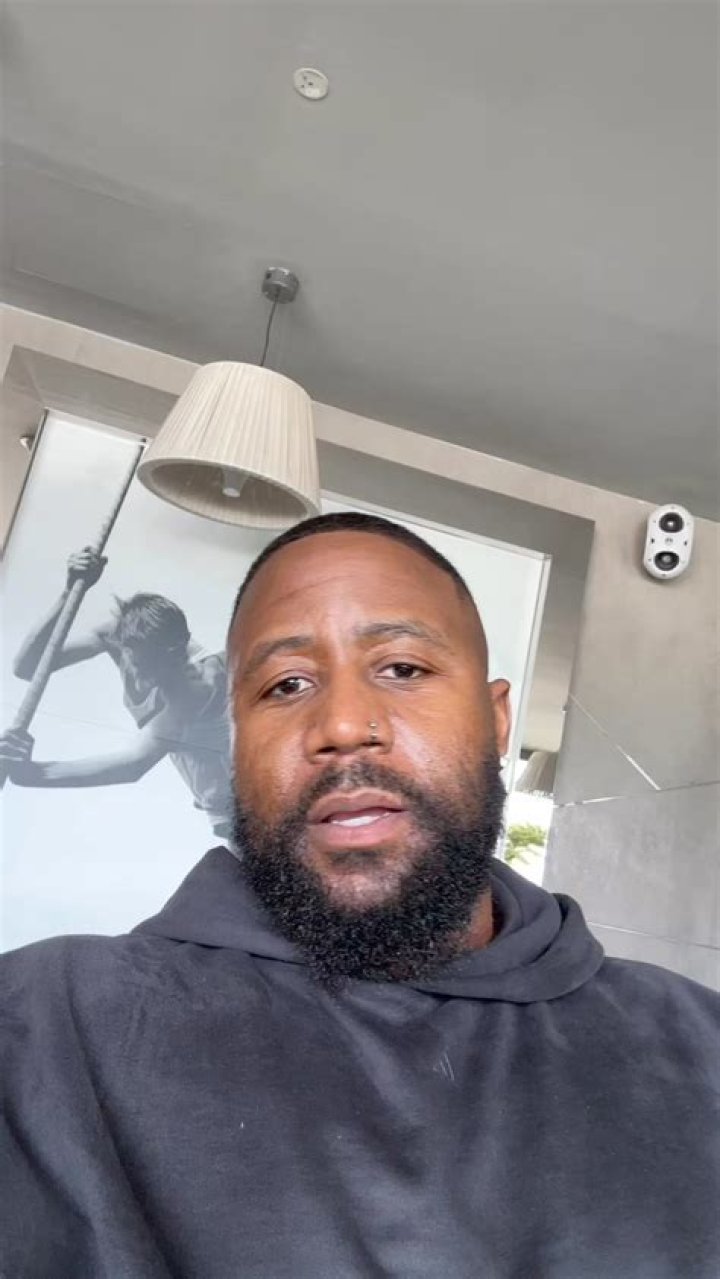 Who did the Lost song? – Celebrity