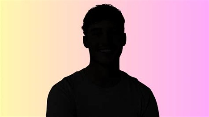 Who does Kat Izzo end up with on ‘Bachelor In Paradise’ season 9?