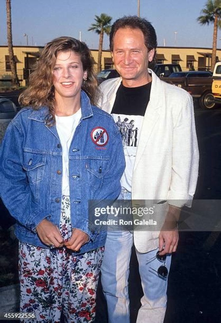 Who is Alison La Placa husband Philip Charles MacKenzie?