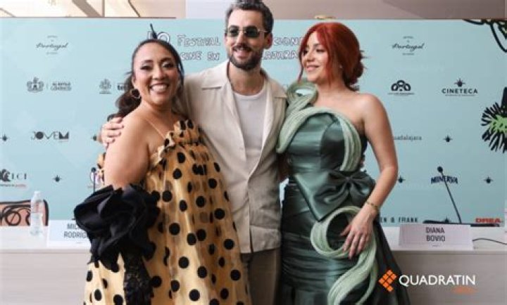 Who is his Luis Gerardo Méndez wife Pablo Chemor?