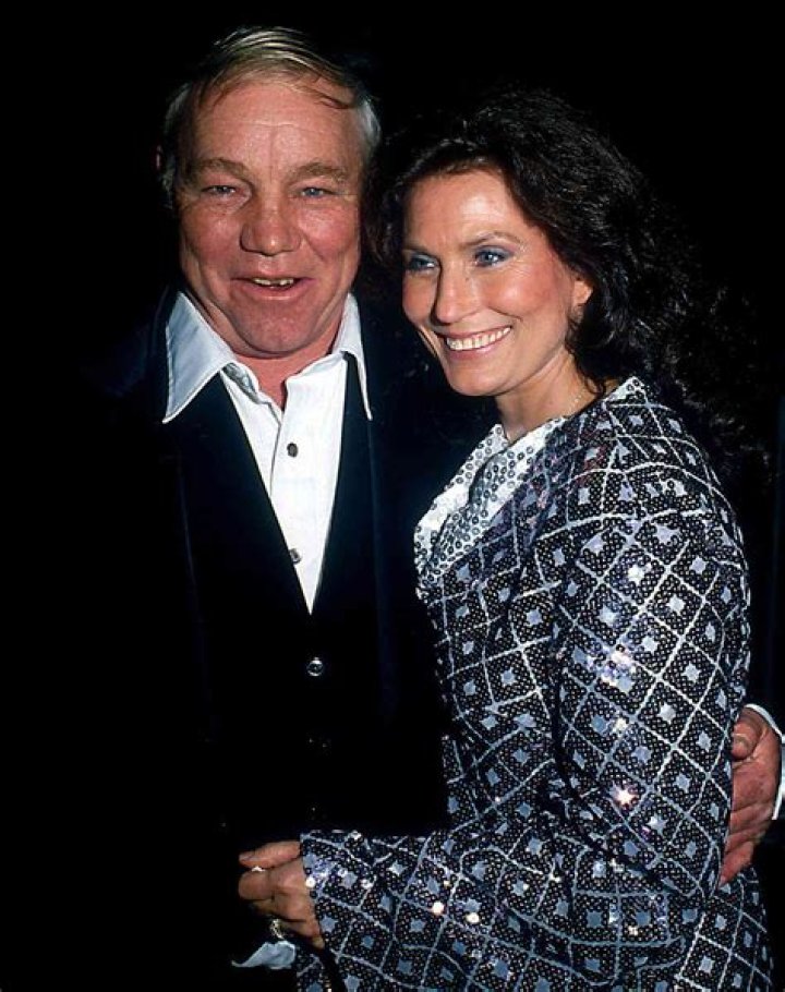 Who is Loretta Lynn husband Oliver Lynn?