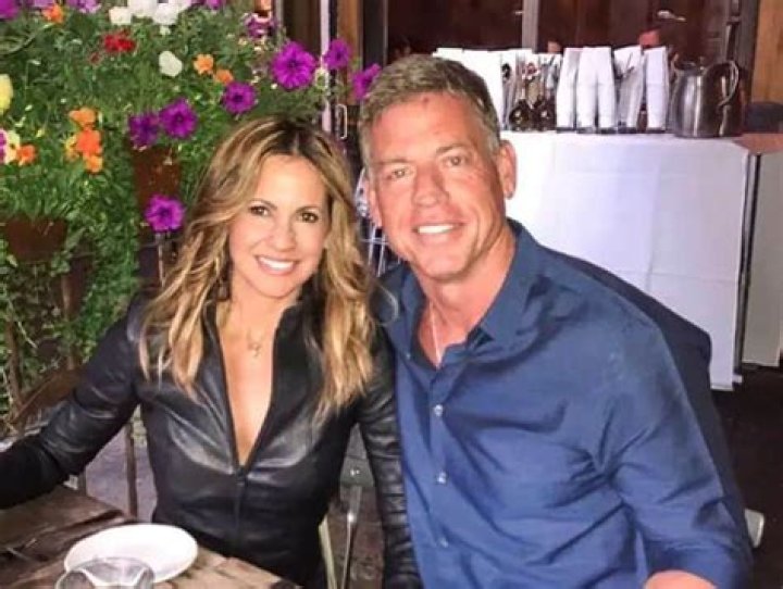 Who is Troy Aikman wife Catherine Mooty?