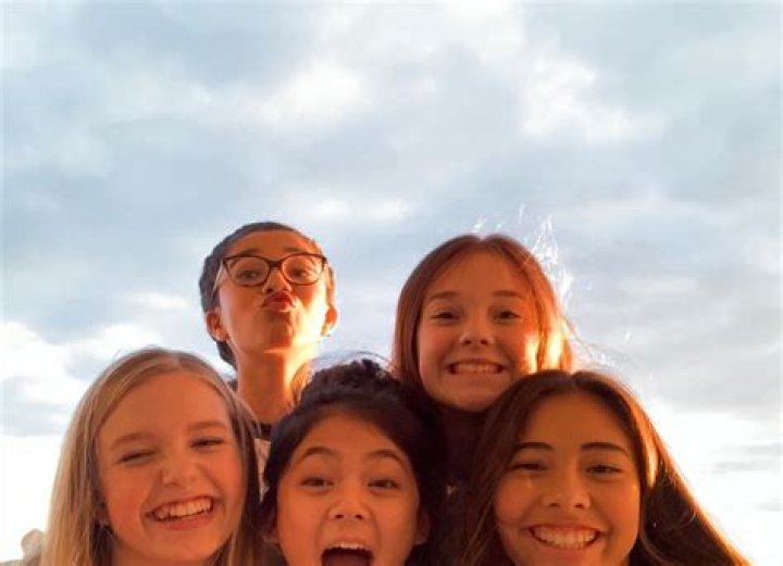 Xochitl Gomez Siblings Parents And Family Ethnicity