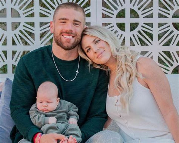 Zach Ertz family, wife, children, parents, siblings