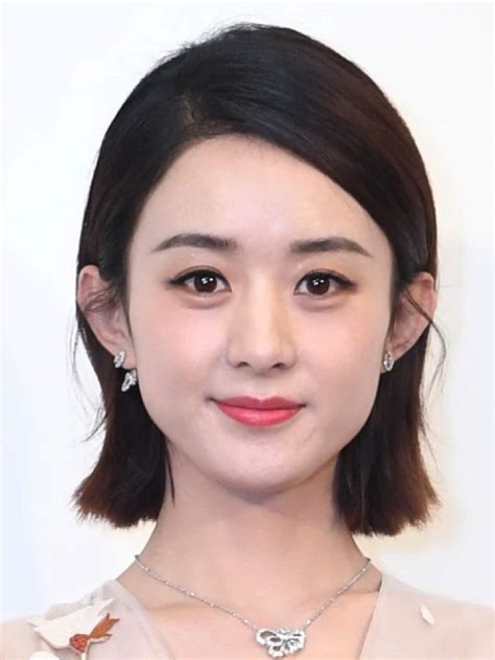 Zhao Liying Biography - Facts, Childhood, Family Life & Achievements of Chinese Actress