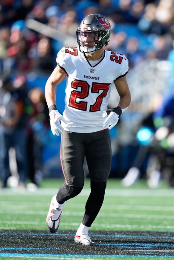 Zyon McCollum age, height, ethnicity, family, college, 40 time, draft, trade, net worth, Instagram